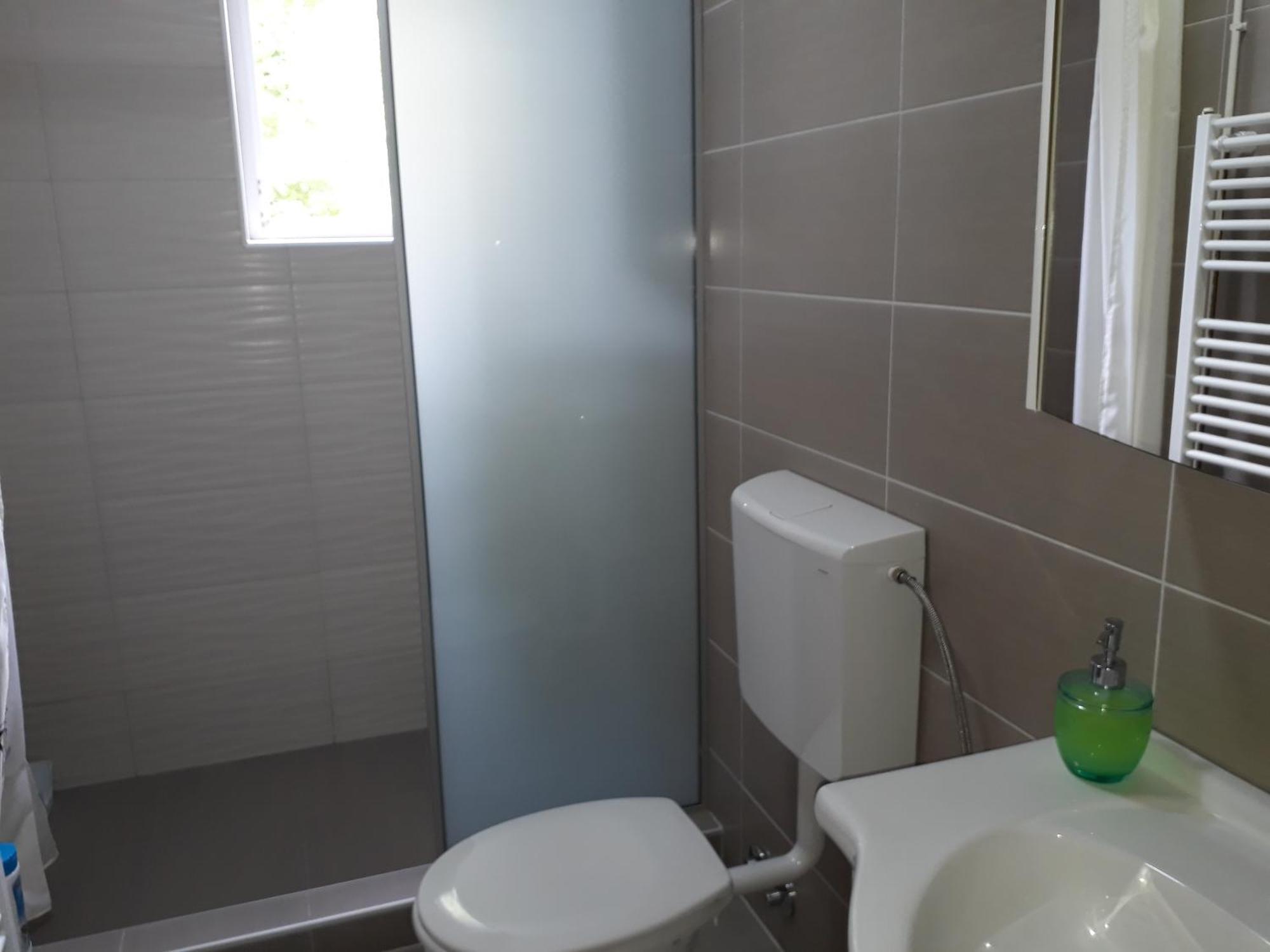 Private Home Rifat Dubrave Gornje Kamer foto