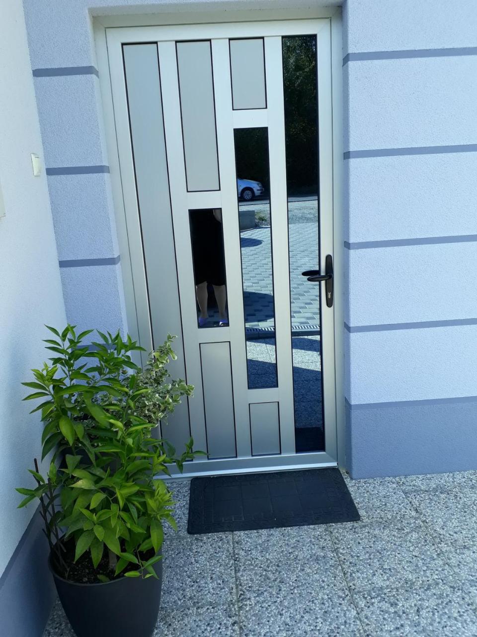 Private Home Rifat Dubrave Gornje Buitenkant foto